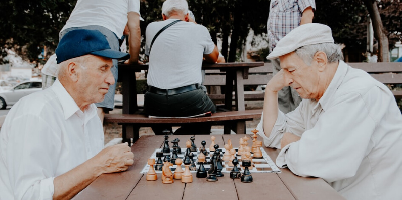 gra w szachy 