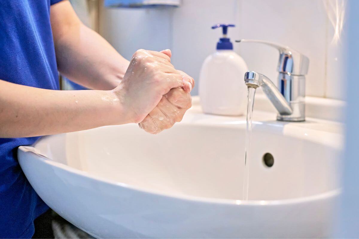 jak myć ręce